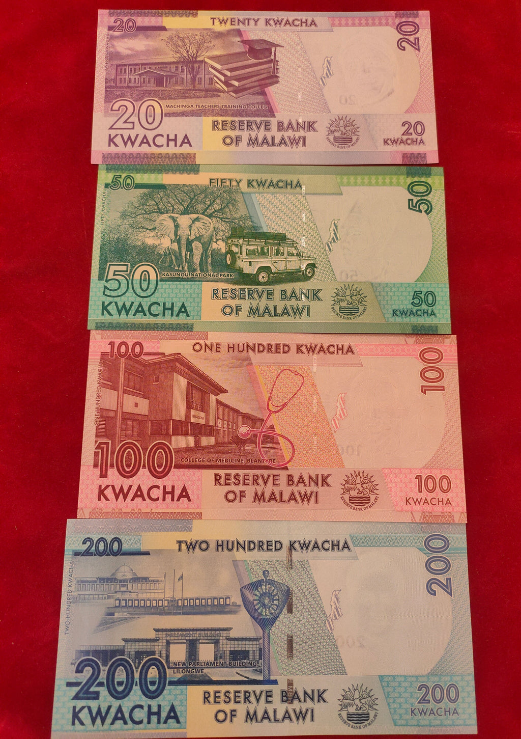 RESERVE BANK OF MALAWI 20, 50, 100, 200, 500, 1000, 2000, 5000 KWACHA (y068)