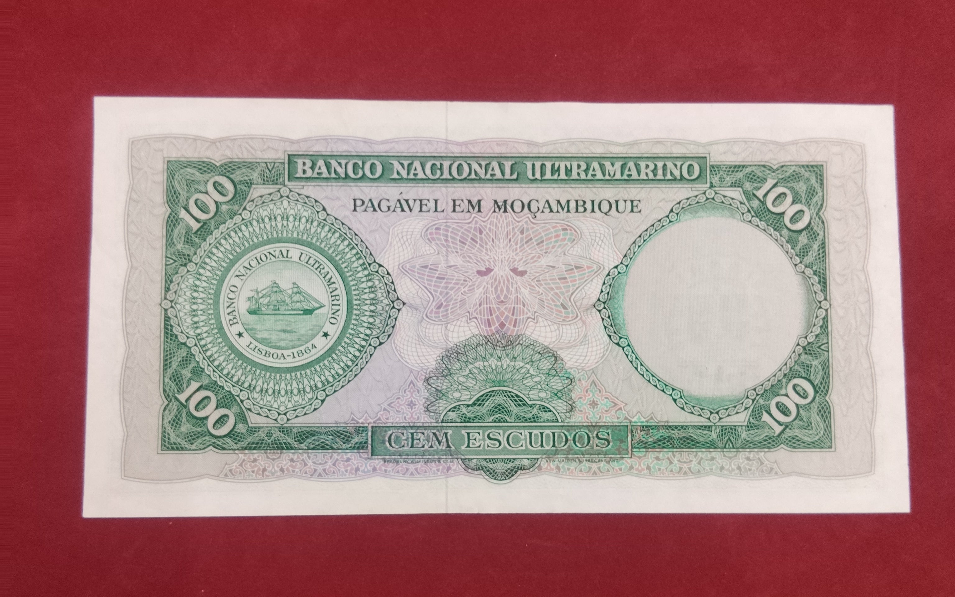 NATIONAL BANK OF MOCAMBIQUE 100 ESCUDOS (D732)