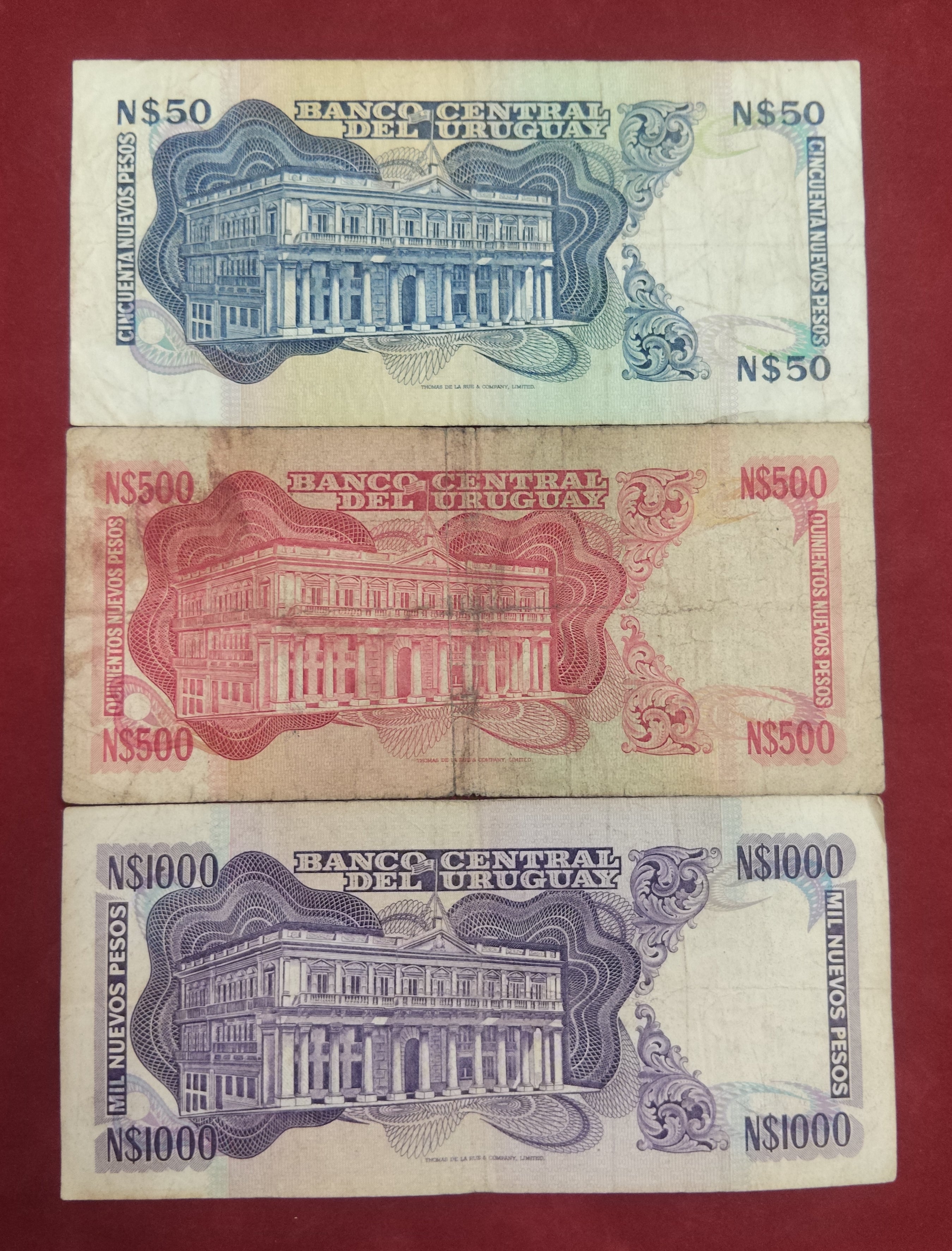 CENTRAL BANK OF URUGUAY 50 ,500 ,1000 PESOS (1090)