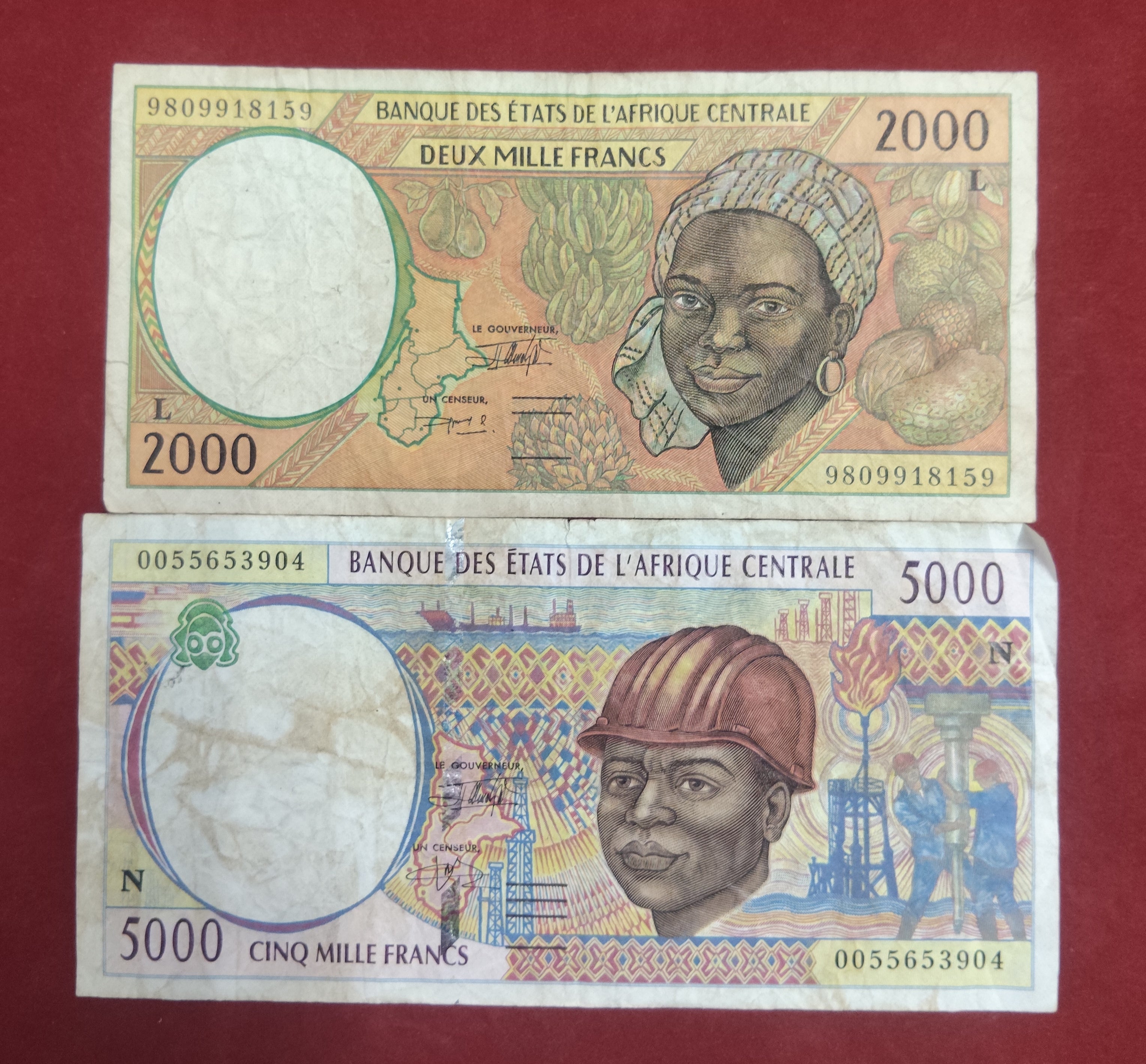 BANK OF CENTRAL AFRICAN STATE 2000 ,5000 FRANCS (626)