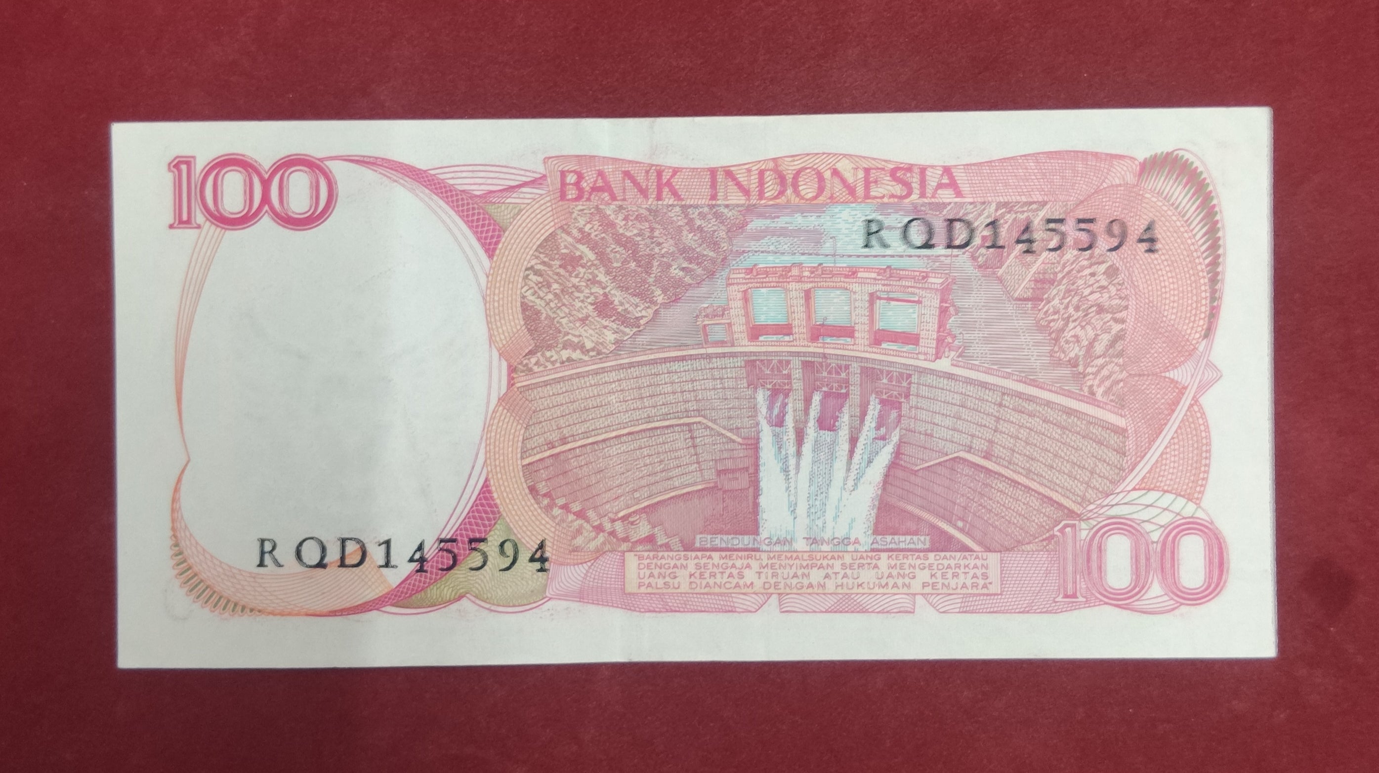 BANK OF INDONESIA 100 RUPIAH (729)