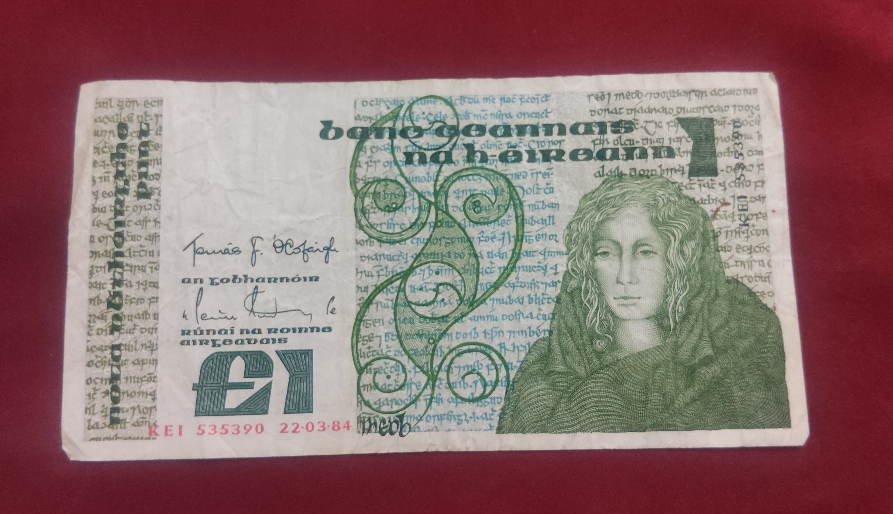 CENTRAL BANK OF IRELAND 1 POUNDS