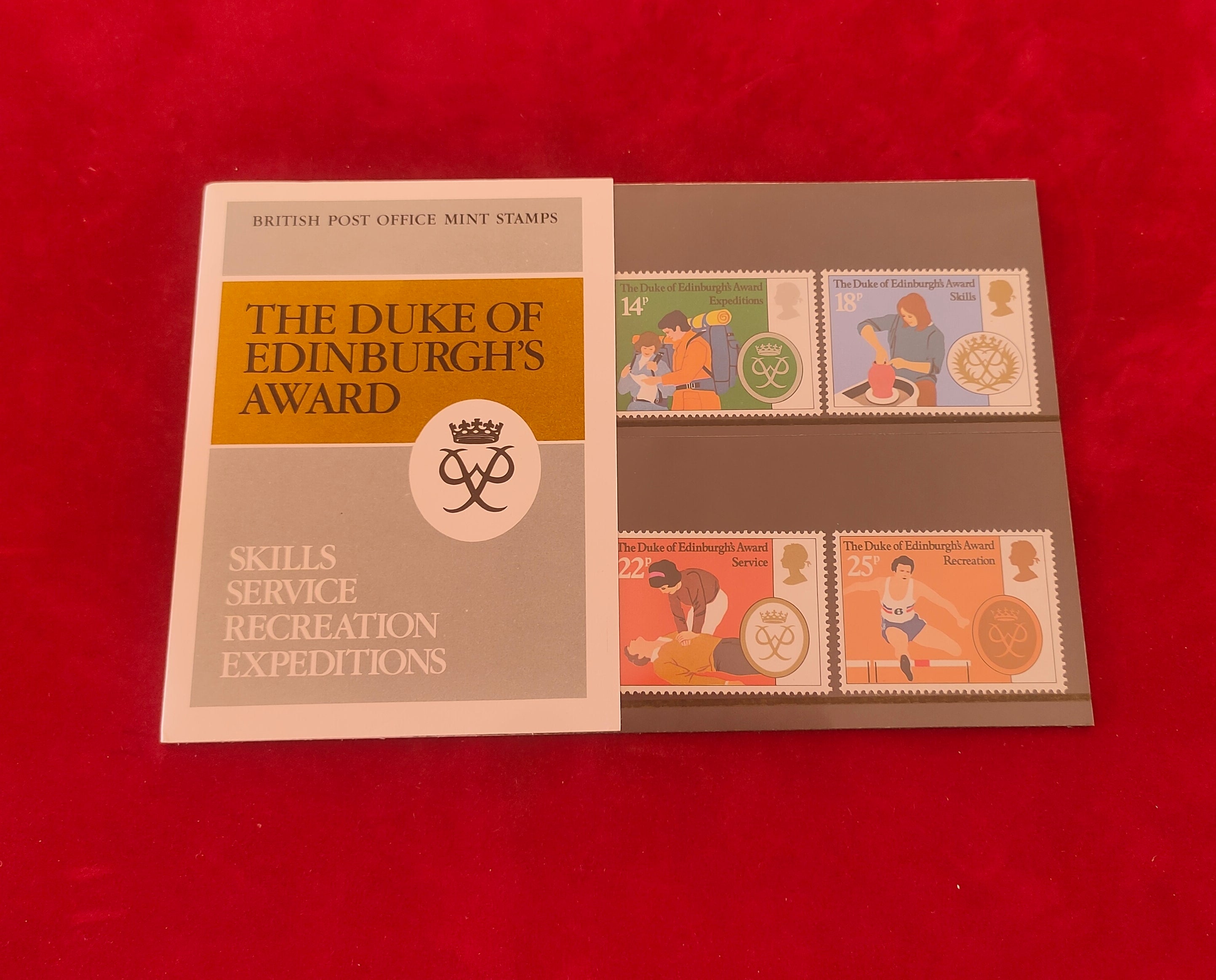 The Duke Of Edinburgh's Award 1980 Mint Stamps